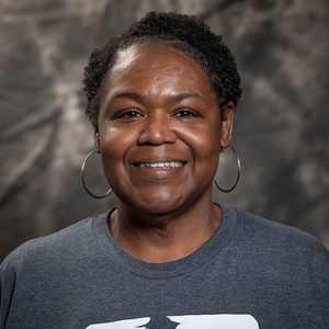 P1002081_cc_cropped_Mia_sm-topaz-face